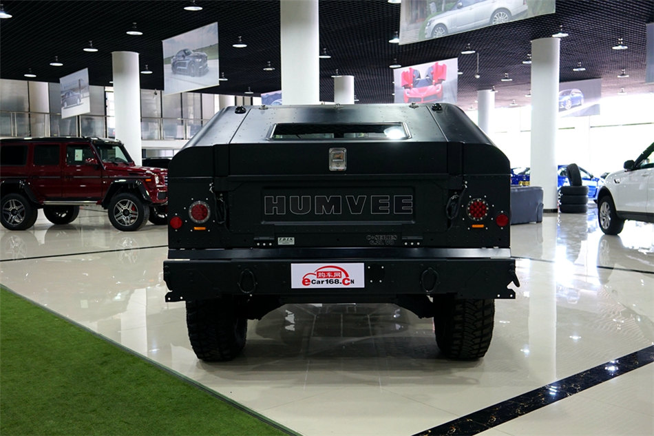 2018   Humvee C 6.2L 