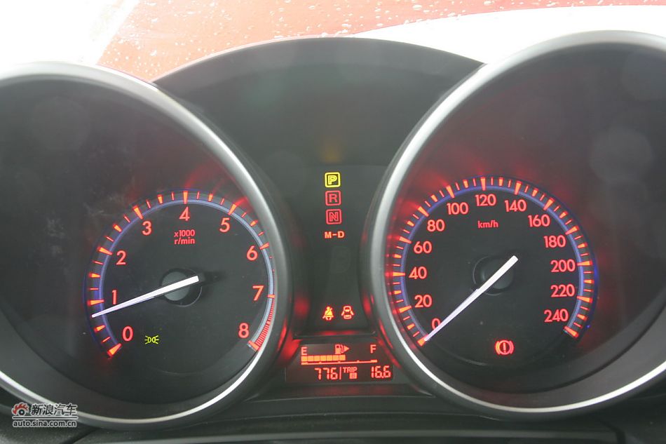 马自达3星骋内饰功能