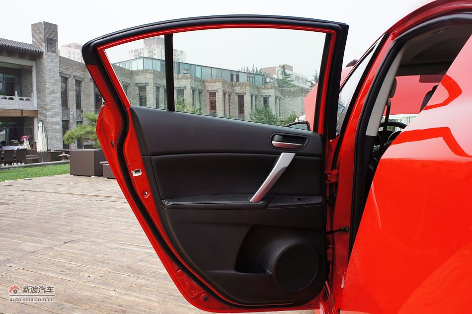 2011款马自达3星骋2.0自动