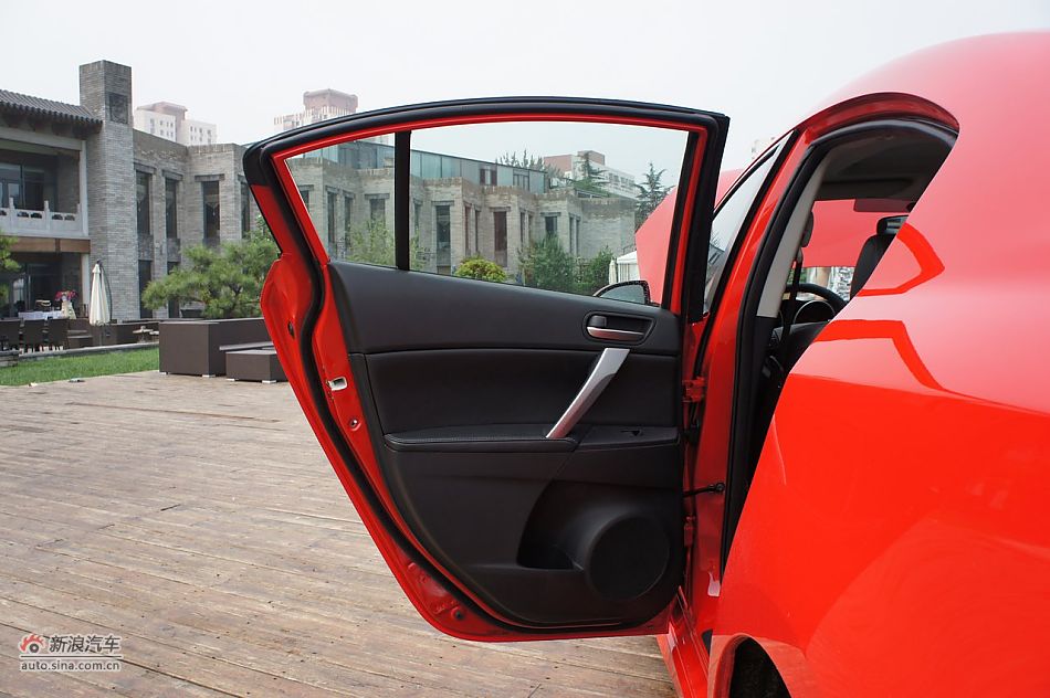 2011款马自达3星骋2.0自动