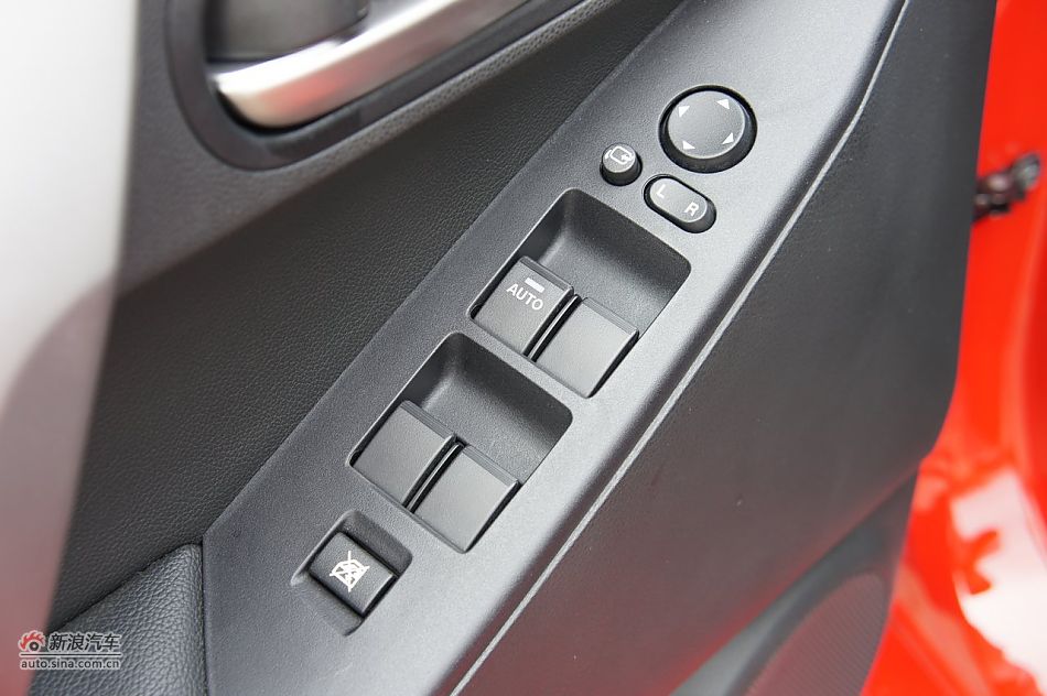 2011款马自达3星骋2.0自动