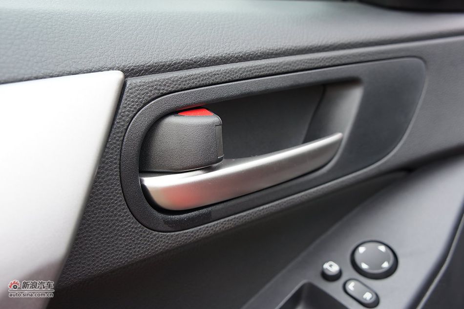 2011款马自达3星骋2.0自动