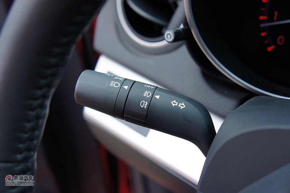 2011款马自达3星骋2.0自动