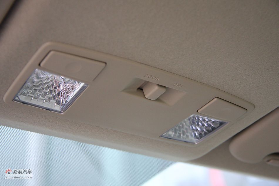 内饰部分及细节