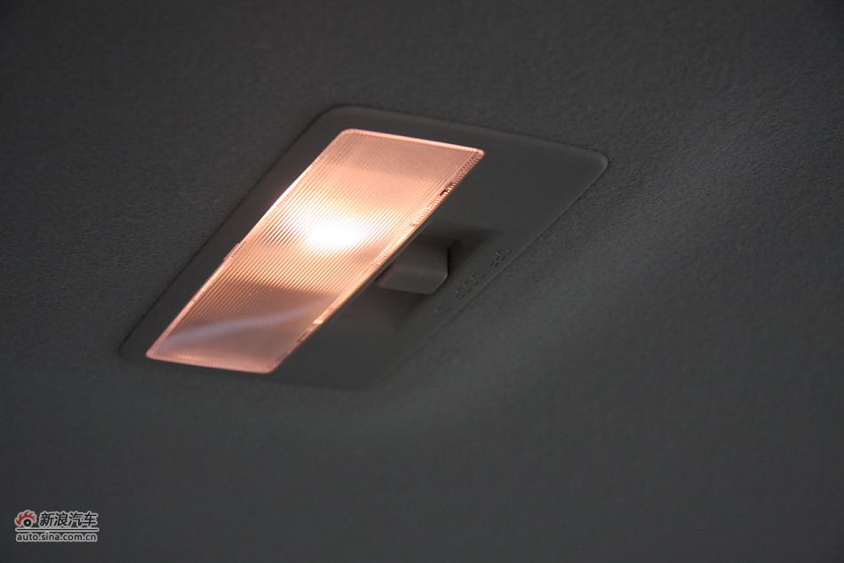 内饰部分及细节