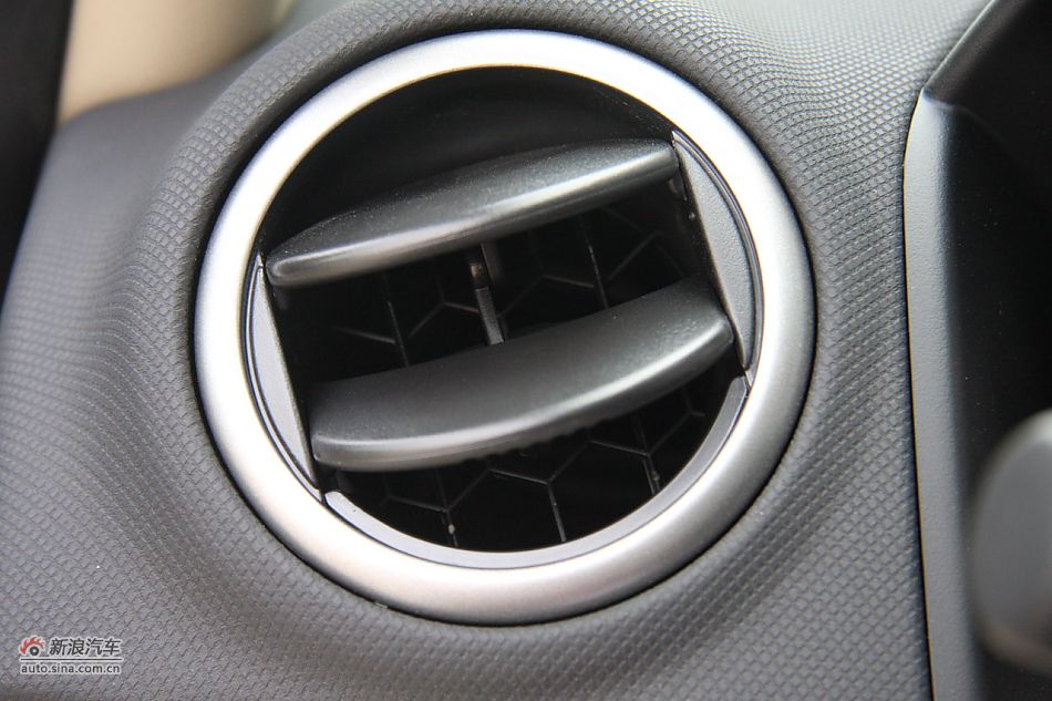 内饰部分及细节