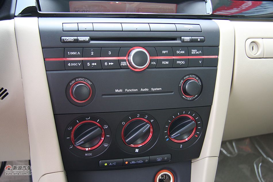 内饰部分及细节