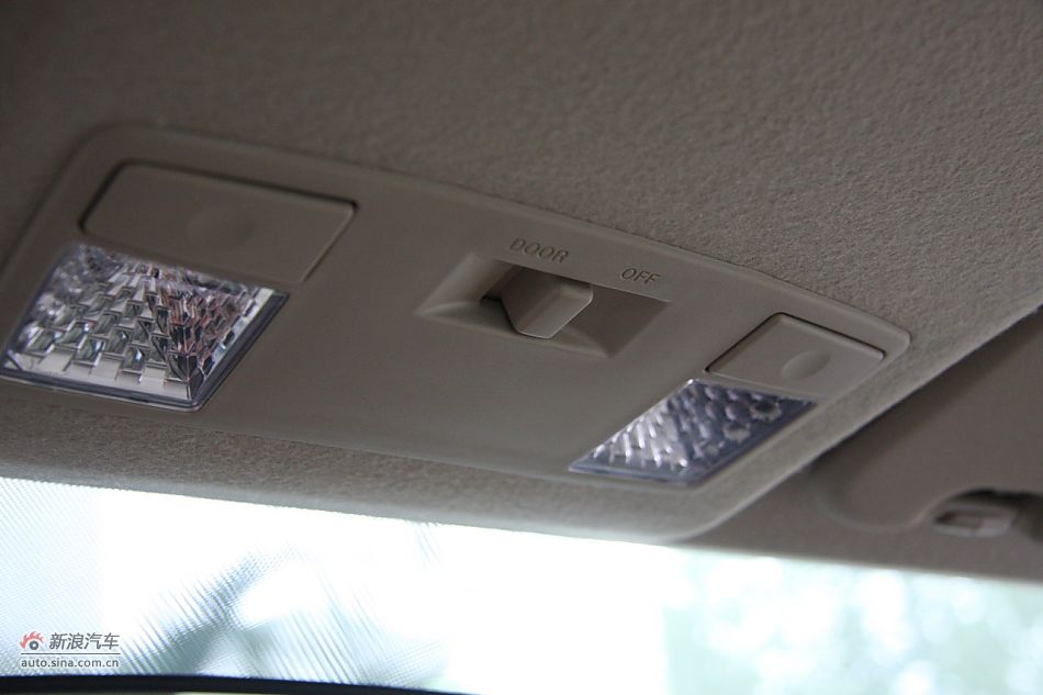 内饰部分及细节