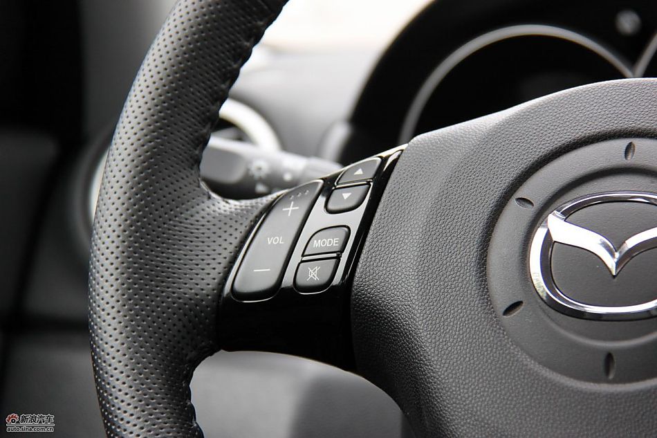 马自达3经典款内饰