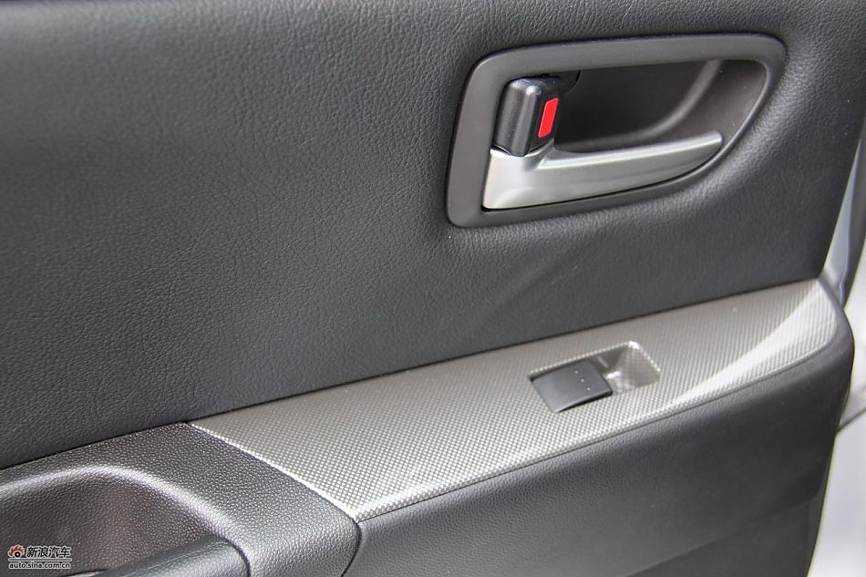 马自达3经典款内饰