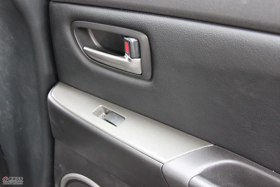 马自达3经典款内饰