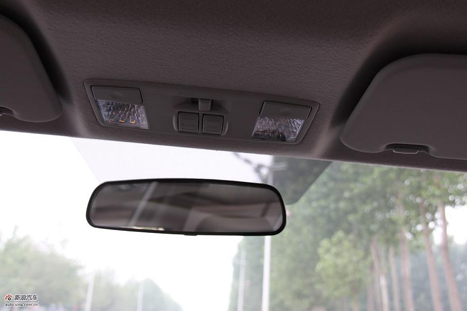 马自达3经典款内饰