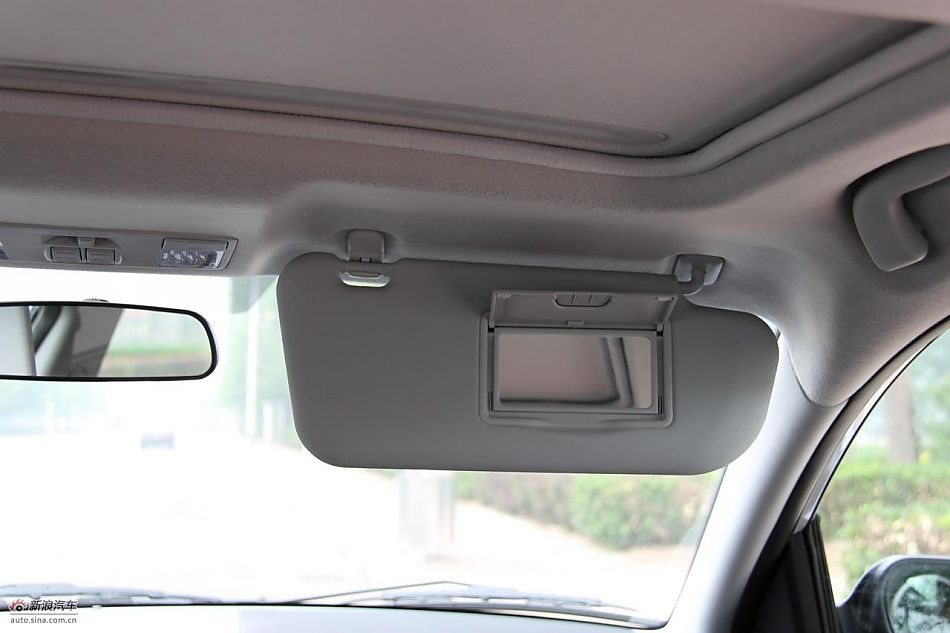 马自达3经典款内饰