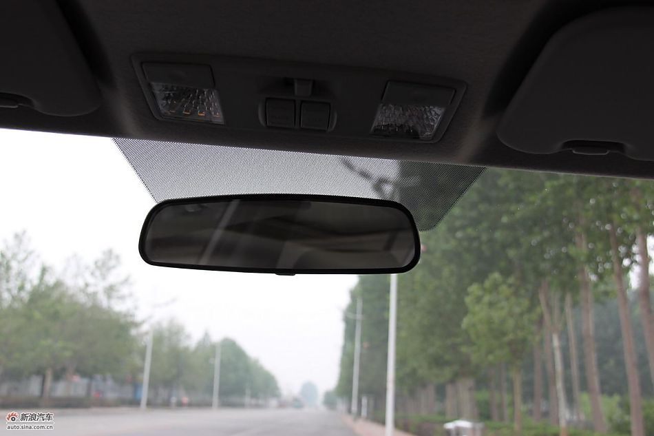 马自达3经典款内饰