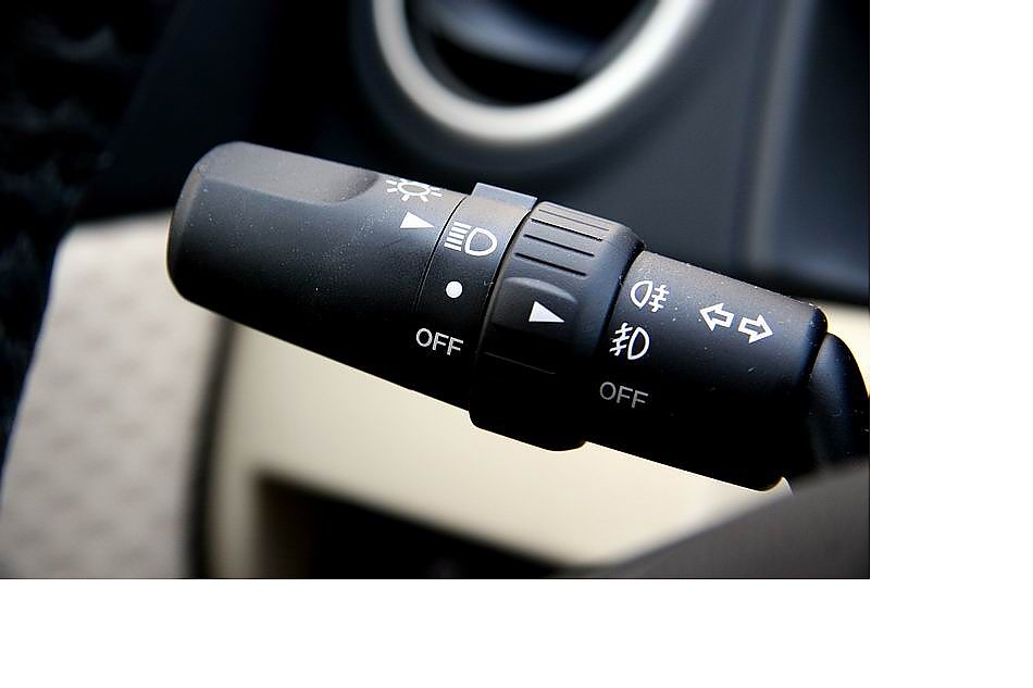 马自达3内饰图片