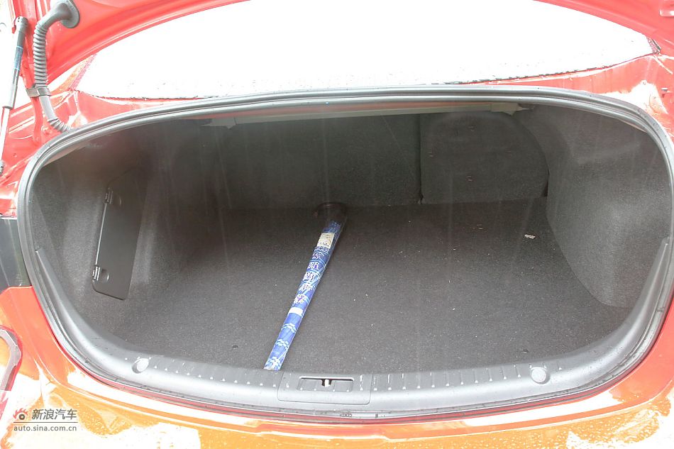 马自达3星骋座椅空间