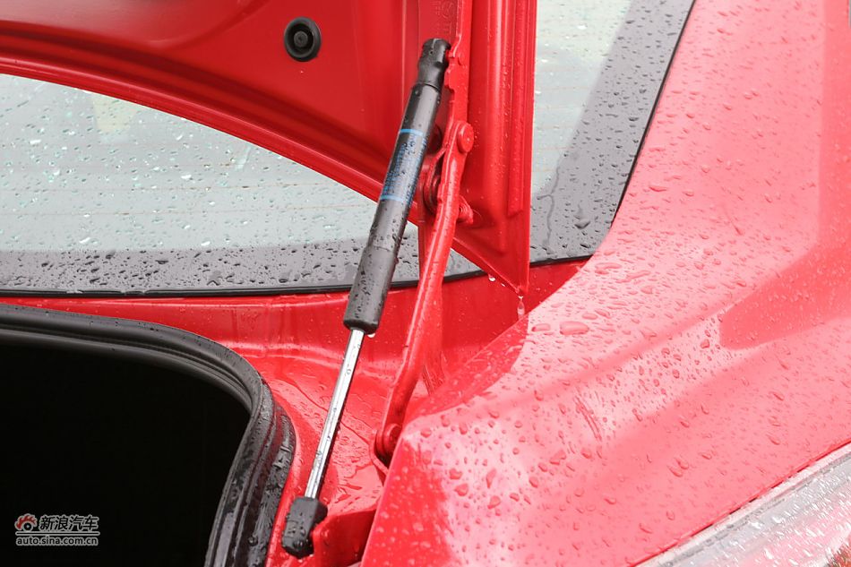 马自达3星骋座椅空间