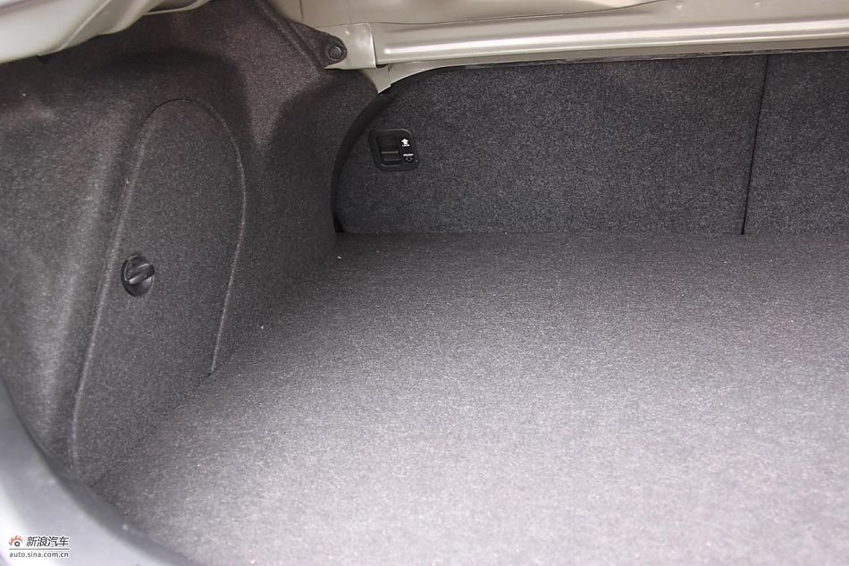 马自达3经典款内饰