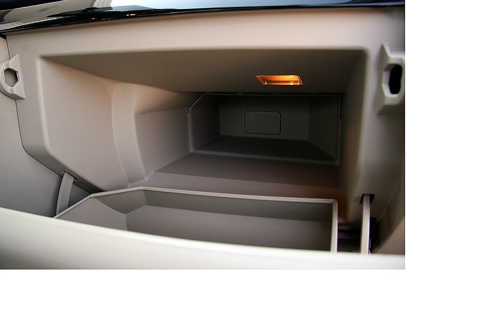 马自达3内饰图片