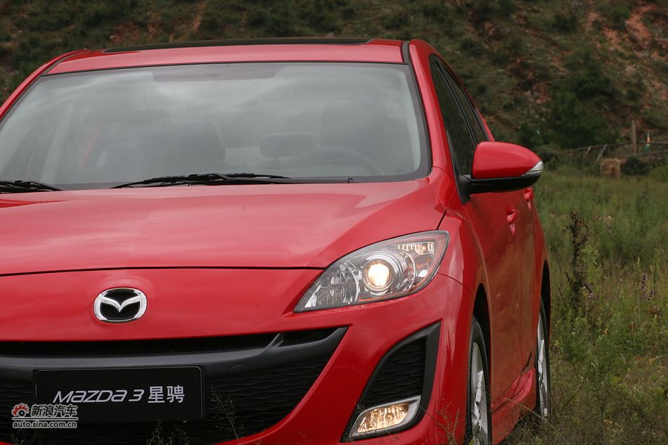 马自达3星骋外观细节