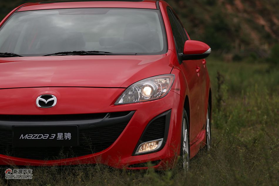 马自达3星骋外观细节