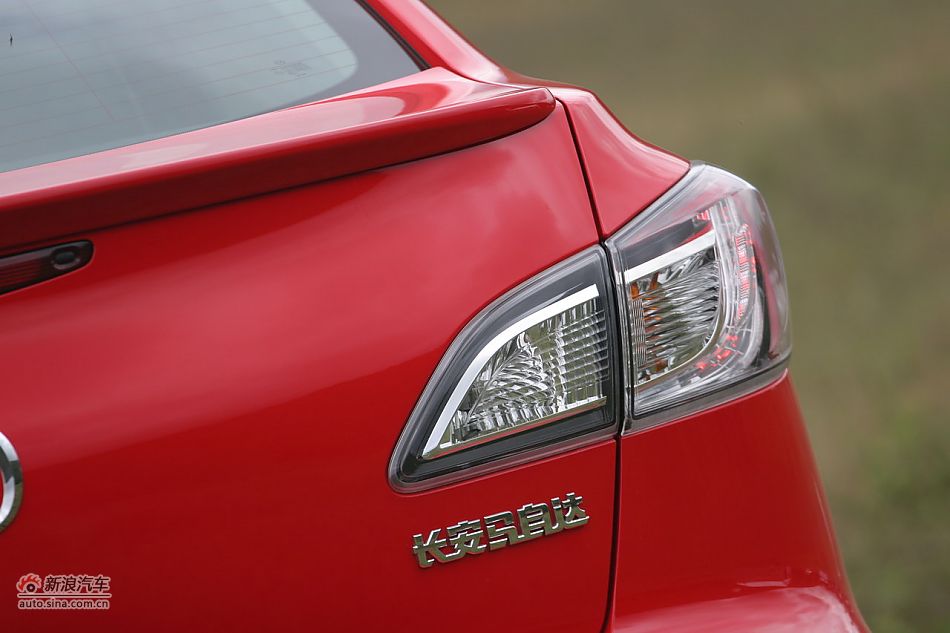 马自达3星骋外观细节