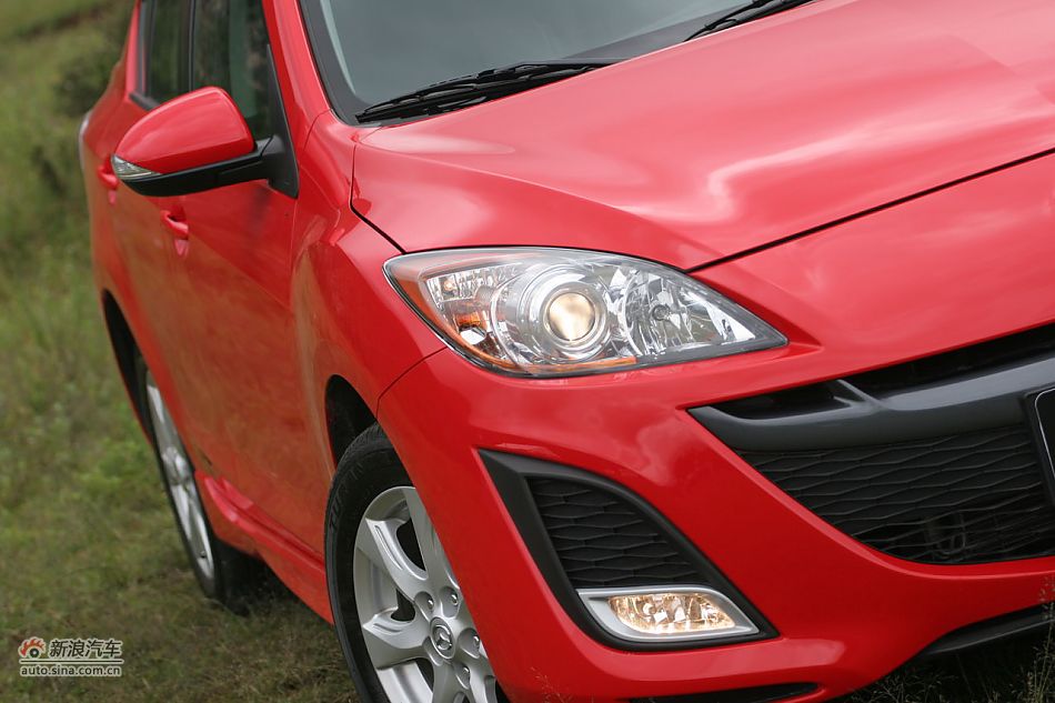 马自达3星骋外观细节