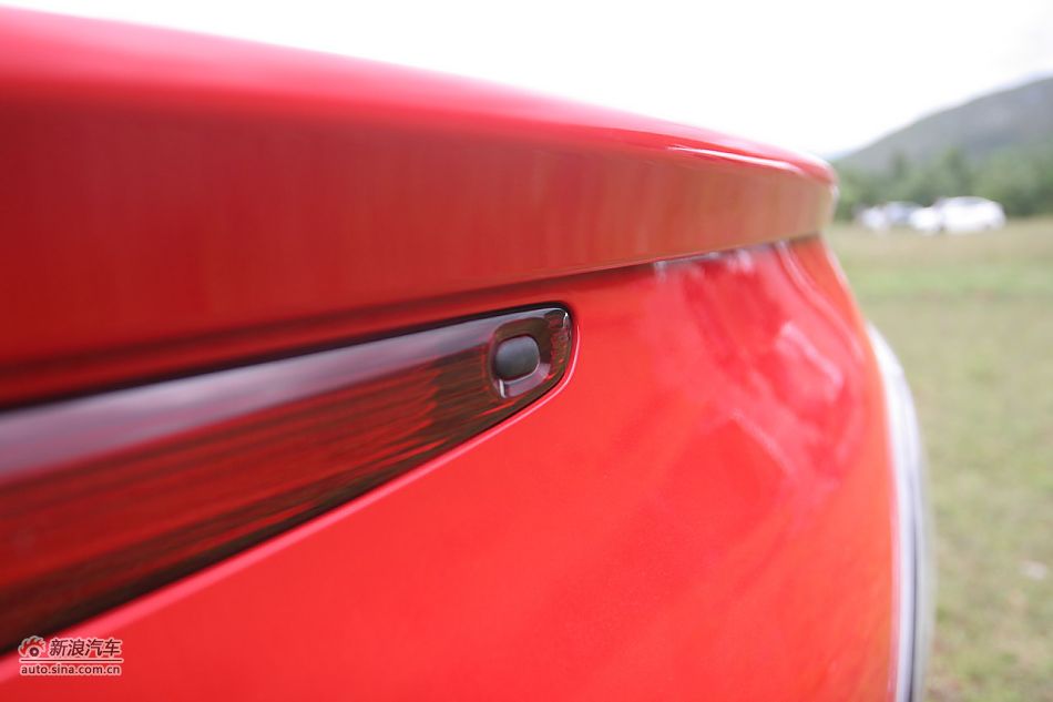 马自达3星骋外观细节