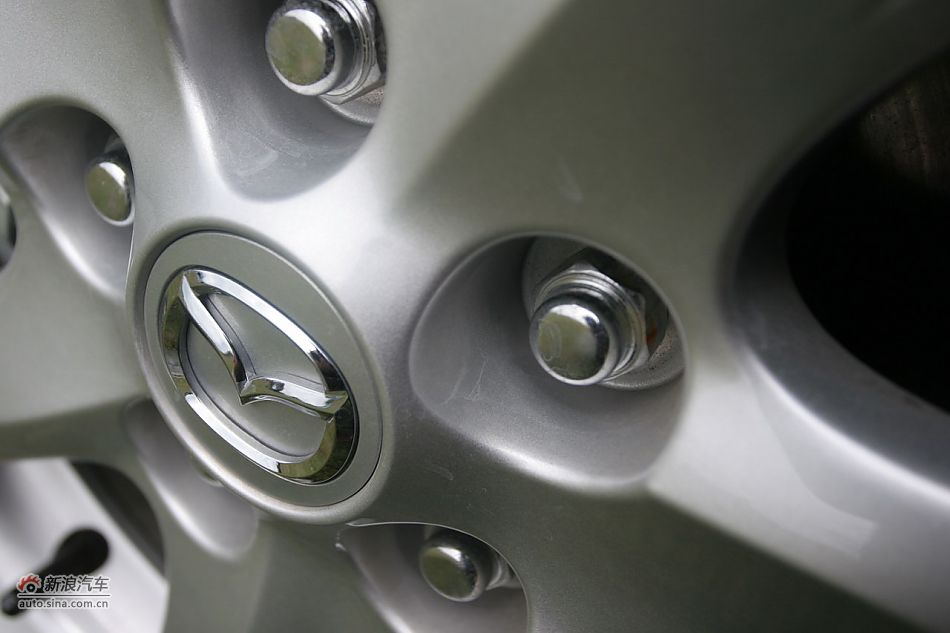 马自达3星骋外观细节