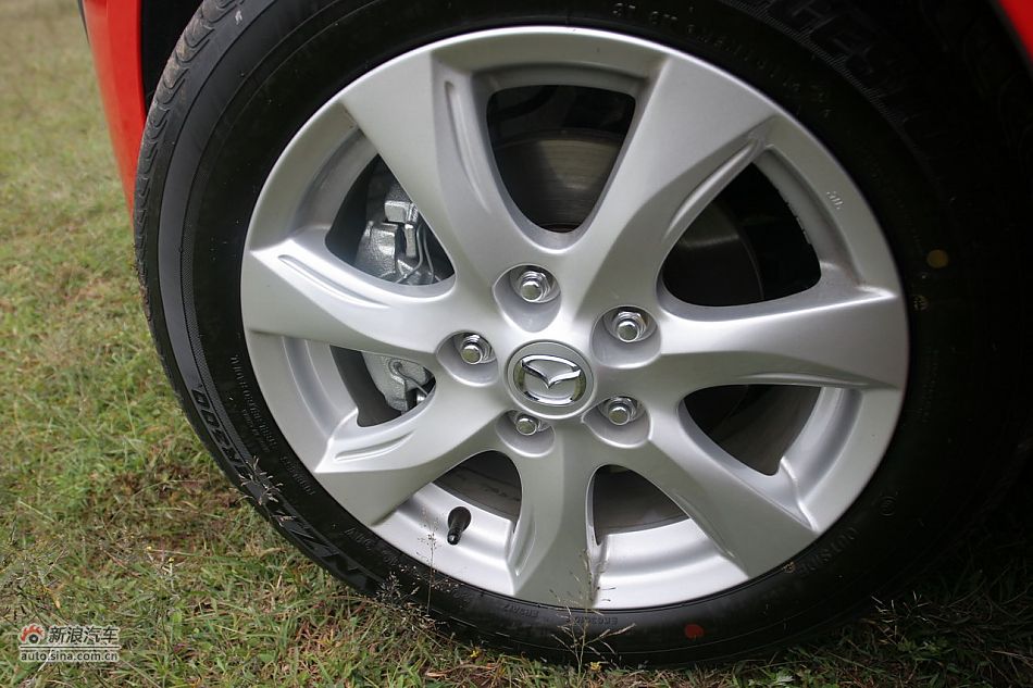 马自达3星骋外观细节