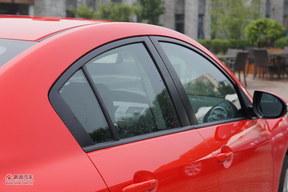 2011款马自达3星骋