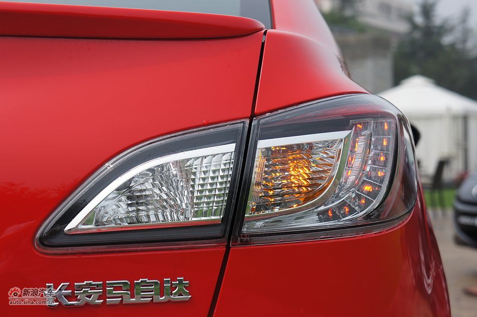 2011款马自达3星骋