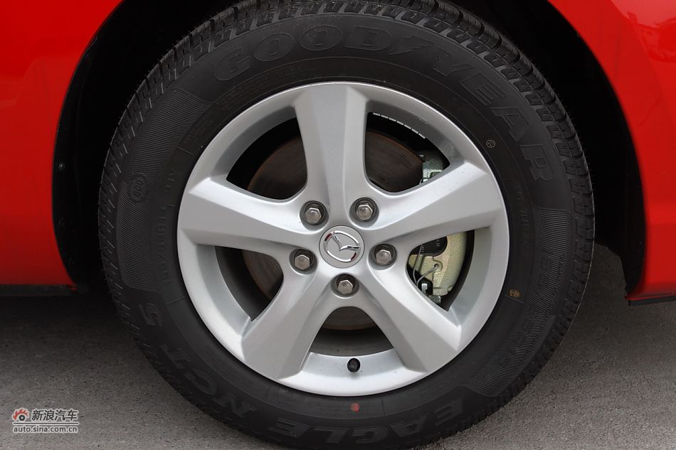 车辆外观及细节