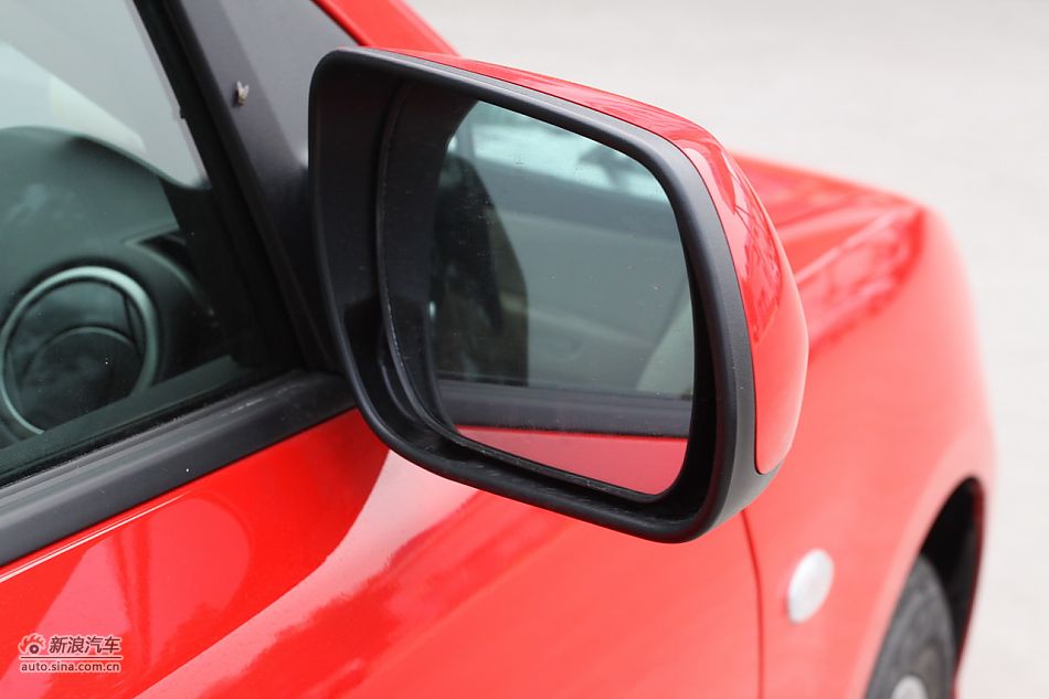 车辆外观及细节