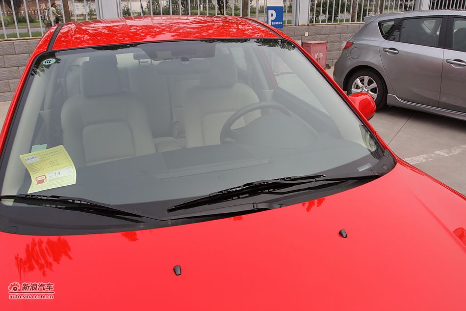 车辆外观及细节