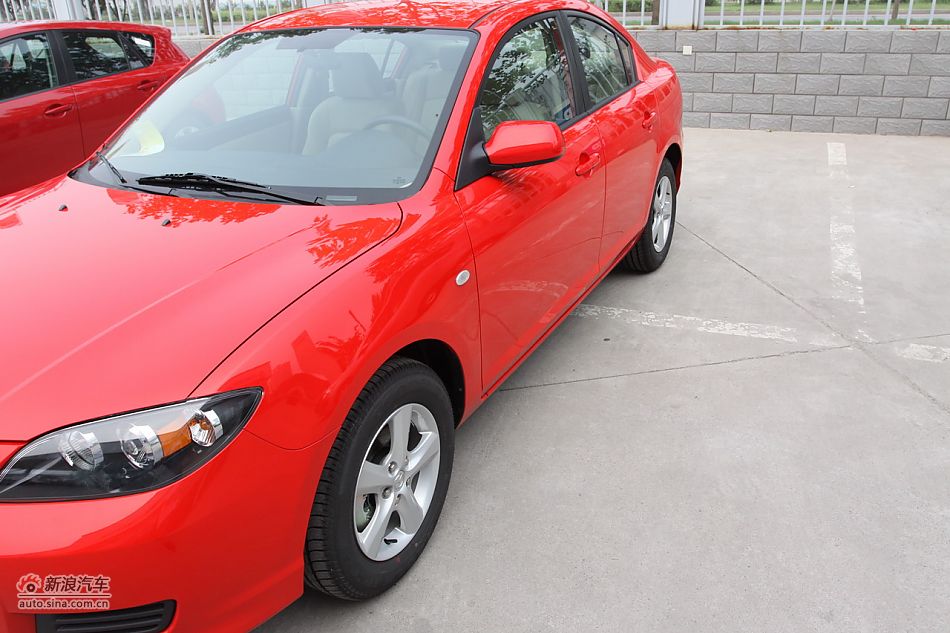 车辆外观及细节