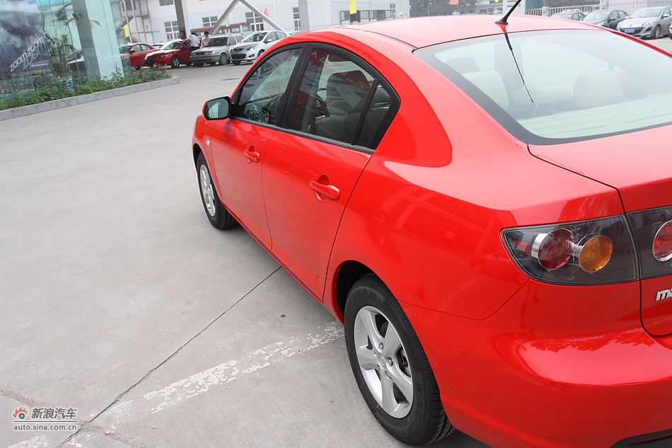 车辆外观及细节