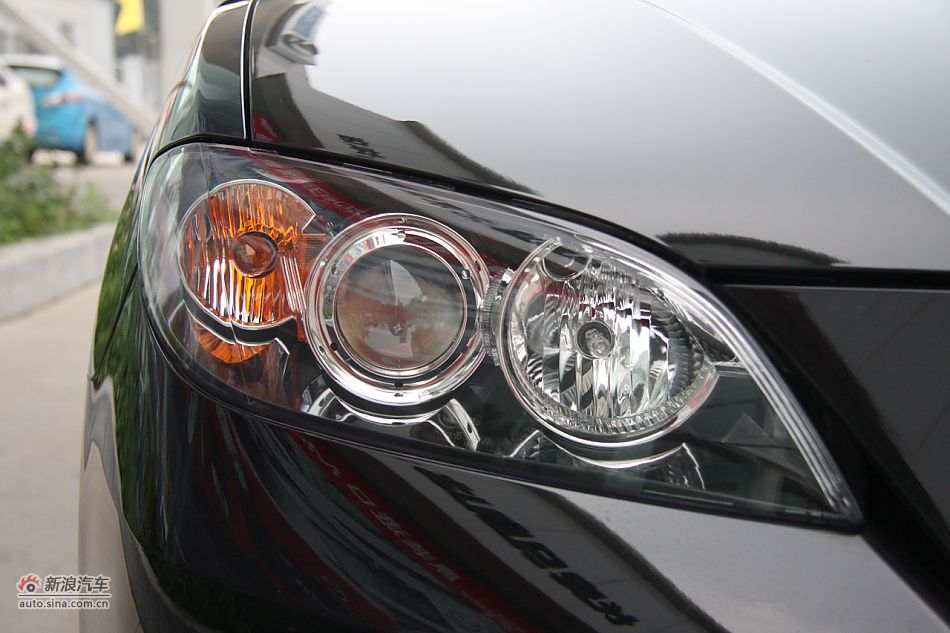 车辆外观及细节