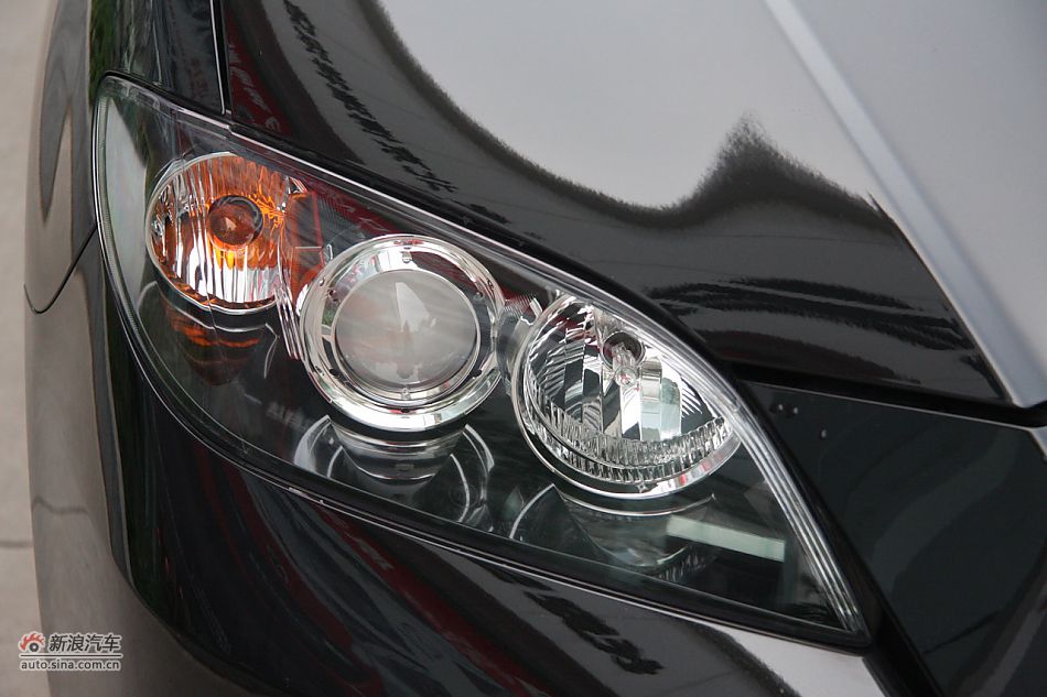 车辆外观及细节