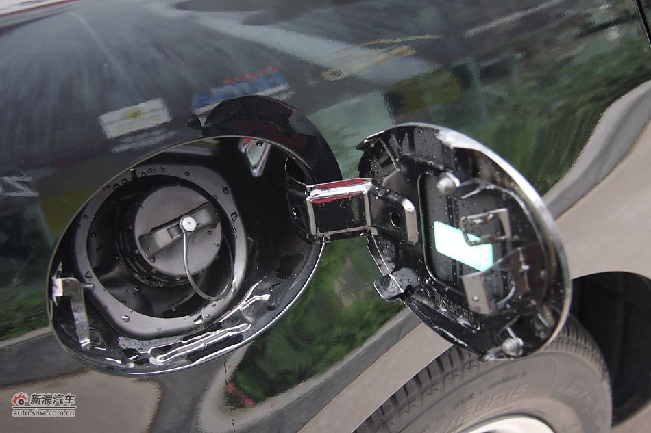 车辆外观及细节