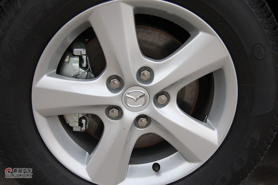 车辆外观及细节