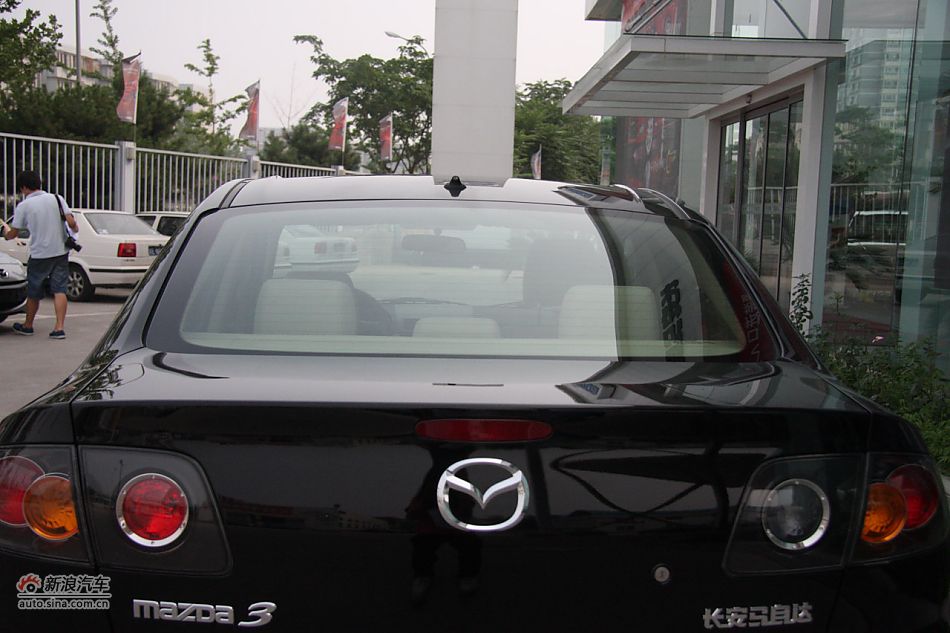 车辆外观及细节