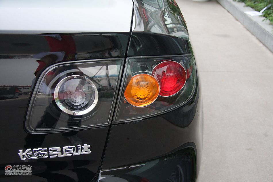 车辆外观及细节