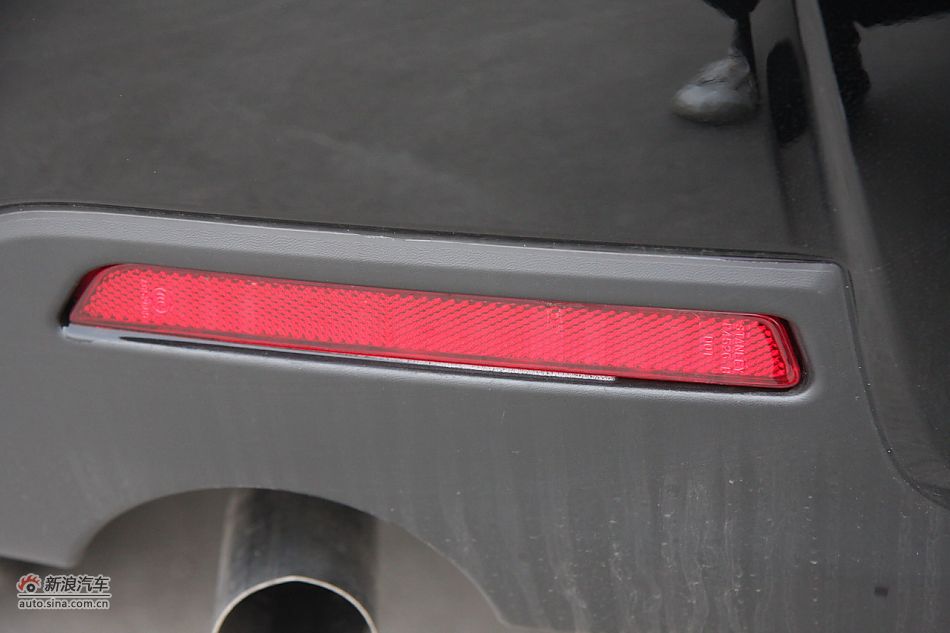 车辆外观及细节