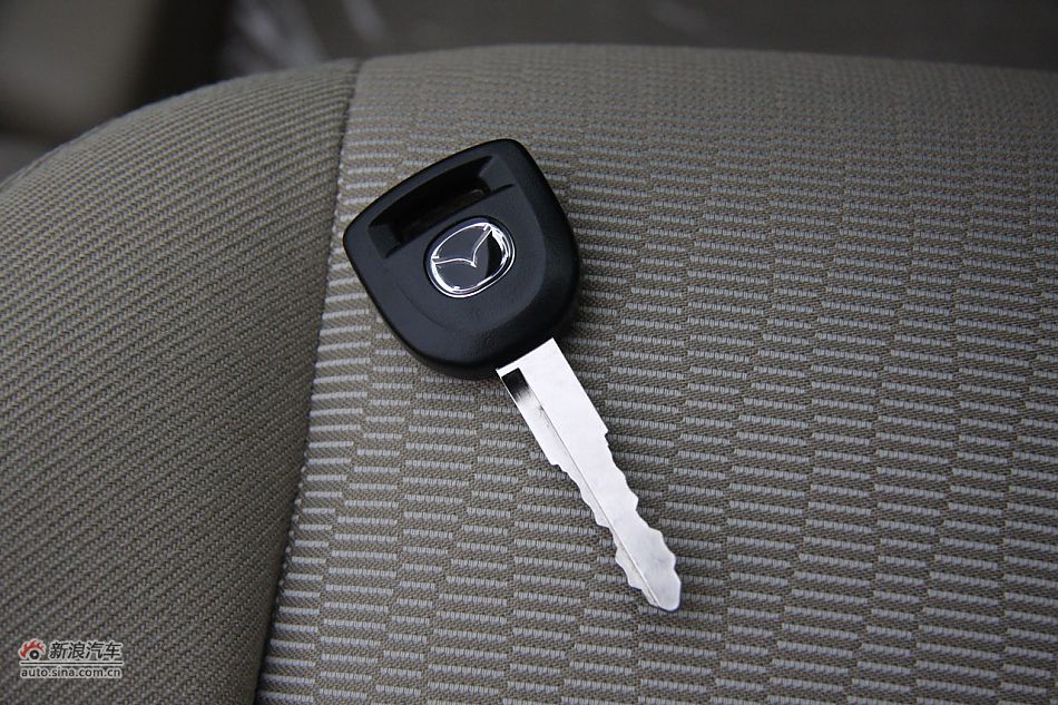 发动机、底盘悬挂及后备箱