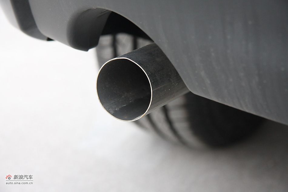 发动机、底盘悬挂及后备箱