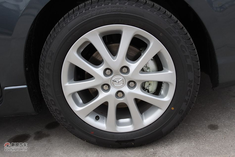 车辆外观及细节