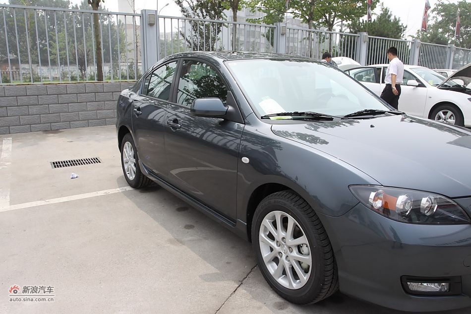 车辆外观及细节