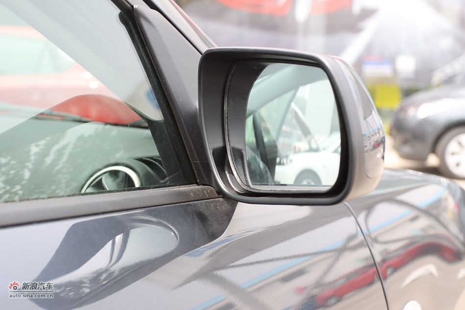 车辆外观及细节