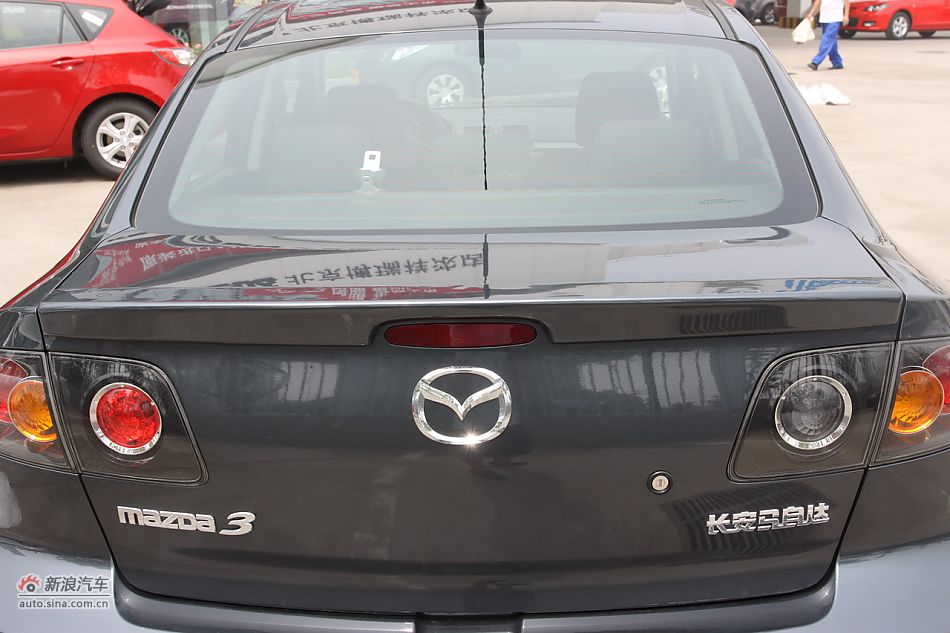 车辆外观及细节